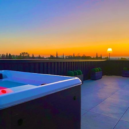 Saint Remy De Provence Roof Top Avec Jacuzzi Ngoại thất bức ảnh